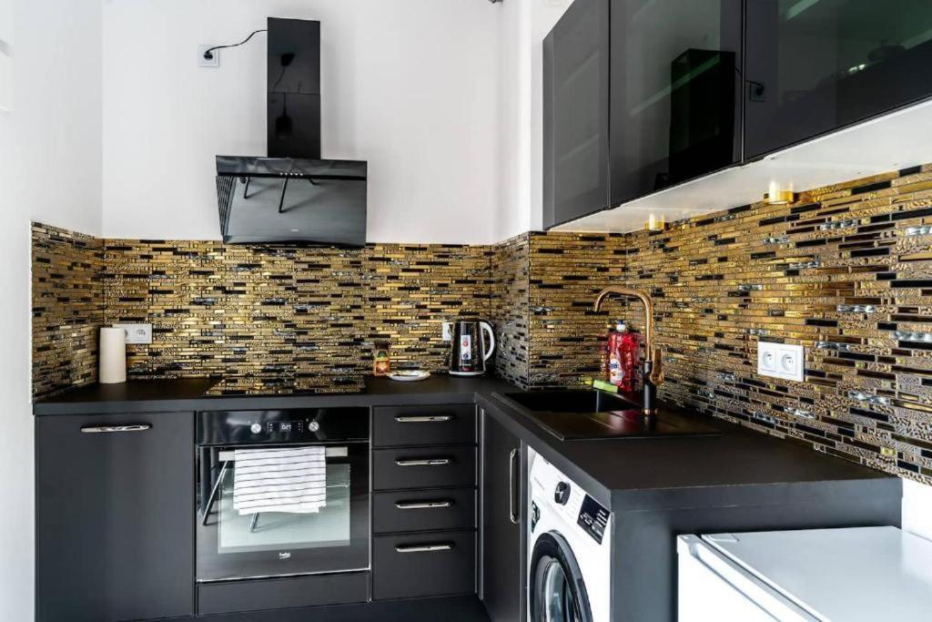 Oxygen Wronia - Browary Warszawskie - P&O Serviced Apartments Varşova Dış mekan fotoğraf